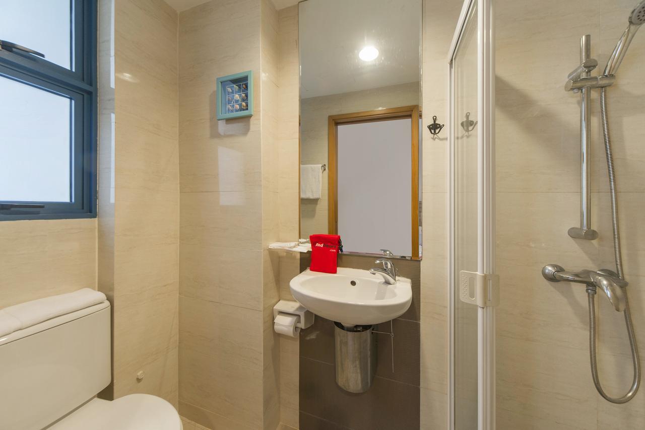 Reddoorz Plus @ Victoria Street 新加坡 外观 照片