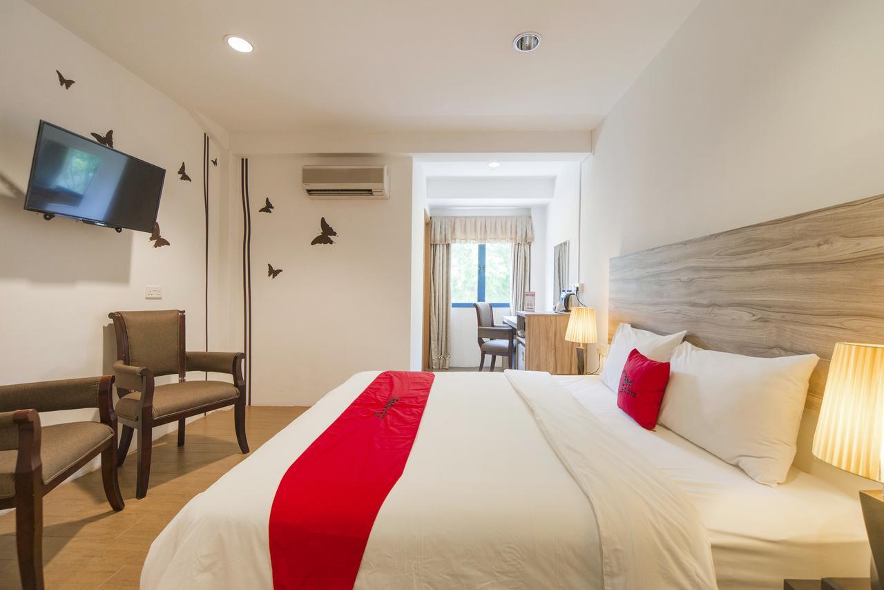Reddoorz Plus @ Victoria Street 新加坡 外观 照片