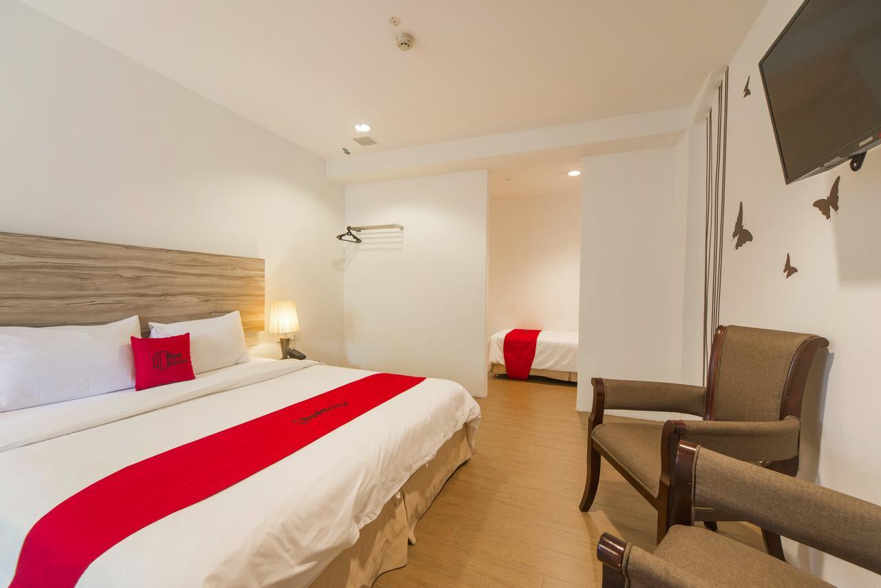 Reddoorz Plus @ Victoria Street 新加坡 外观 照片